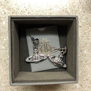 Vivienne Westwood earring NTW